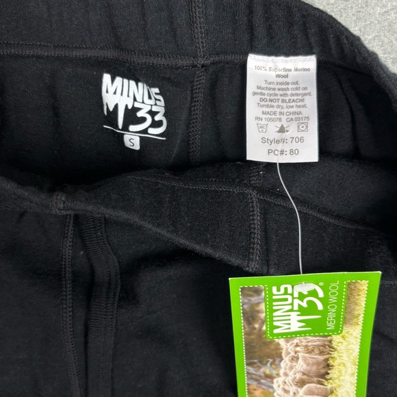 NWT Minus33 Bottoms Mens Small Black Midweight Base Layer 100% Merino Wool - Picture 3 of 12